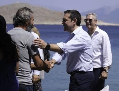 Α.Τσίπρας: «Αυτοί που ζητούν να μας ξανακυβερνήσουν είναι οι ίδιοι που χρεωκόπησαν τη χώρα»